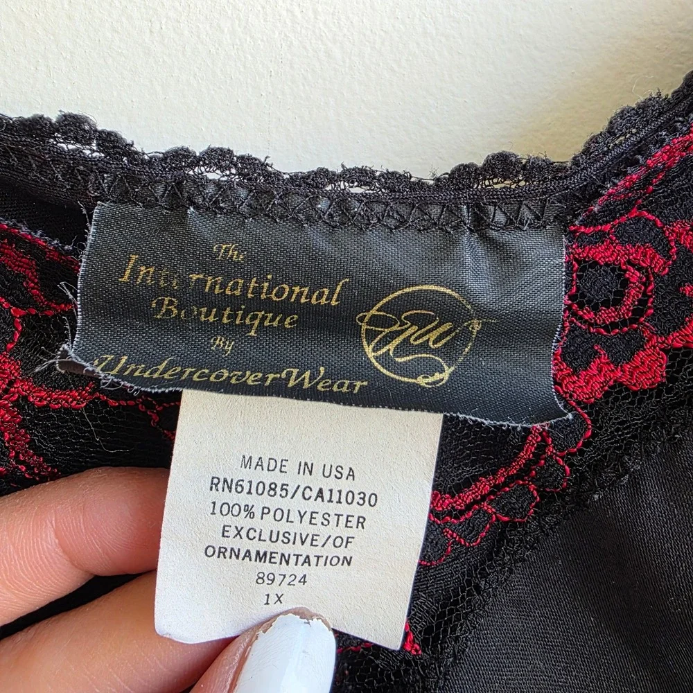 Vintage Black Satin Lace Chemise Nightgown Red Floral Trim Goth Vampy Slip Dress